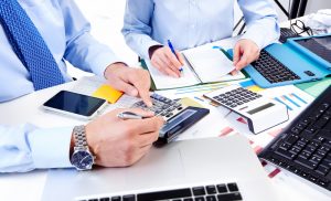 How to Choose the Right Accounting Services for Your Small Business